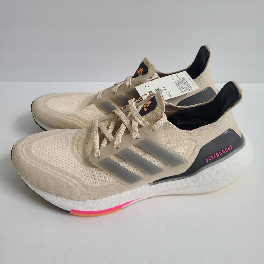 NEW Adidas Ultraboost 21 World Marathon Majors Running Shoes S23710 Size 10 Bei